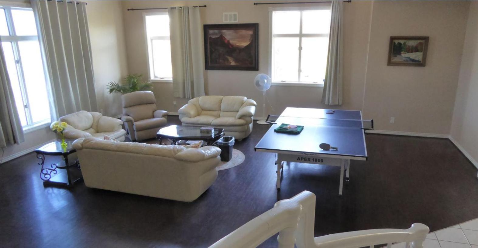 Mansion On The Hill Let 4 Rooms, 5Th Cost Extra Sage Εξωτερικό φωτογραφία